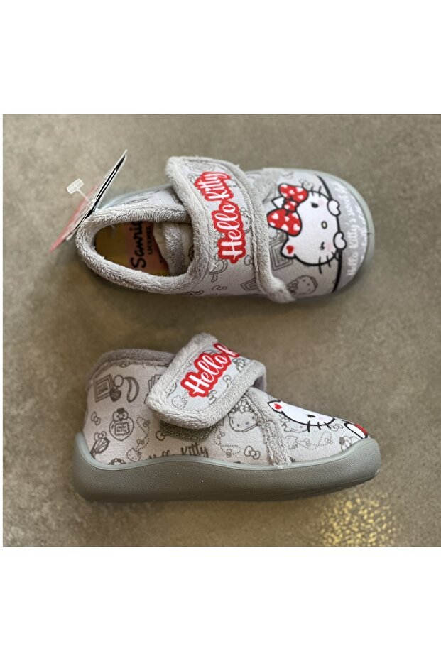 İgor Panduf / COMFI HELLO KİTTY - 2