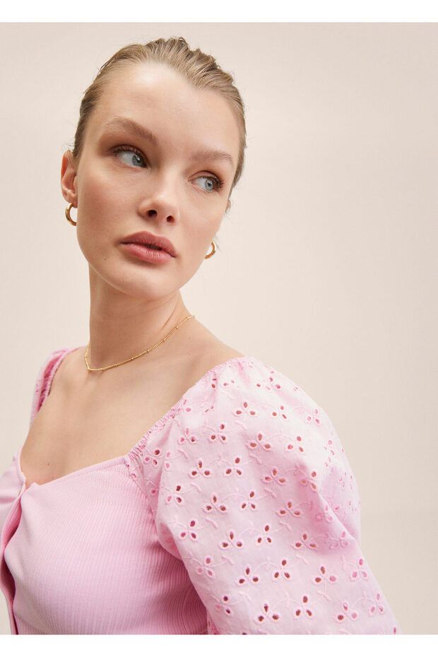 Ροζ μπλουζάκι - 5