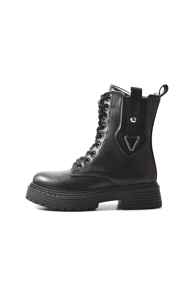 2000 Leather Skin Black Thick Sole Zippered Women's Boots