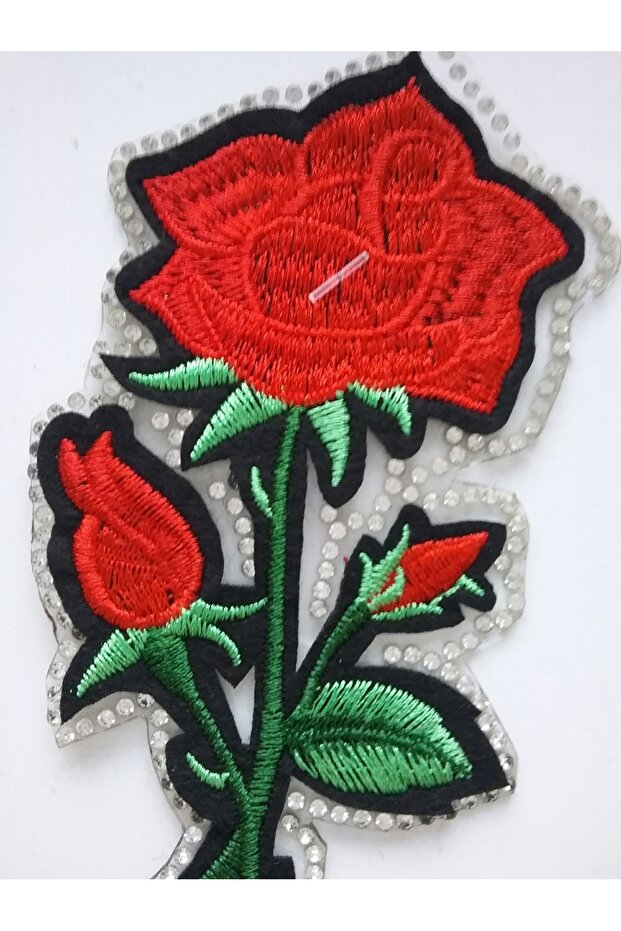 Iron-On Embroidered Rose Flower Motif Patch Hotfix (7 cm * 13 cm)