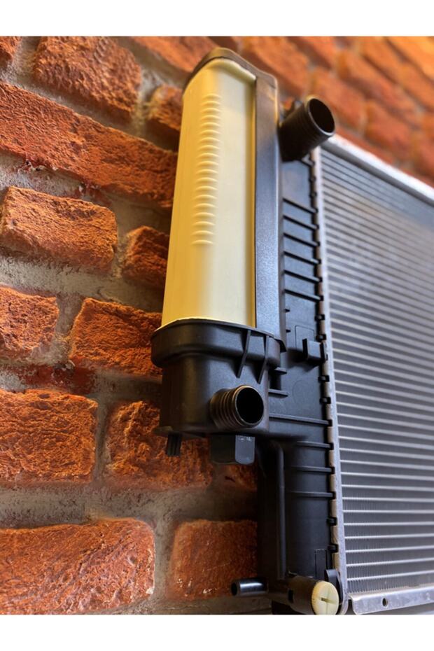 Bmw 3 E30 (82-) - E36 (90-) E36 Compact (94-) Radyatör 349000 - 4