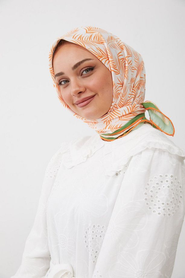 Yaprak Desen Eşarp - 1