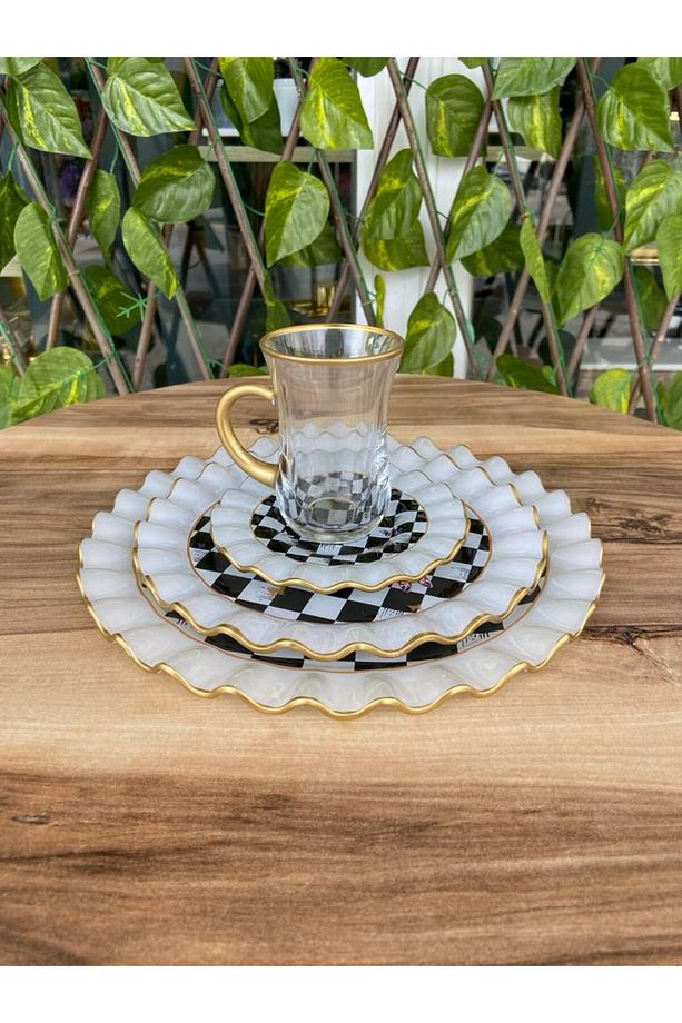 Damalı model altın kulplu 24 prç kahvaltı takımı. - 4