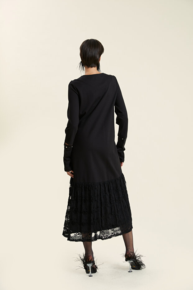 İşlemeli Elbise - 2