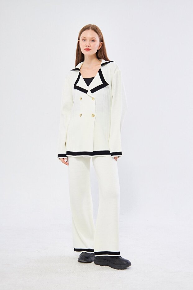Buttoned Double Knitwear Set
