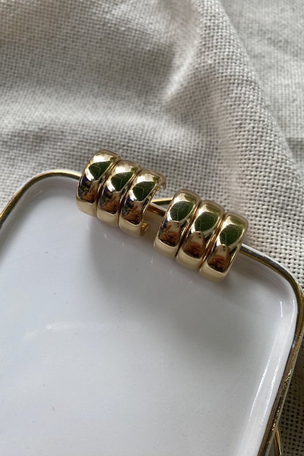 Three-Piece Thick Hoop Look Design Earrings