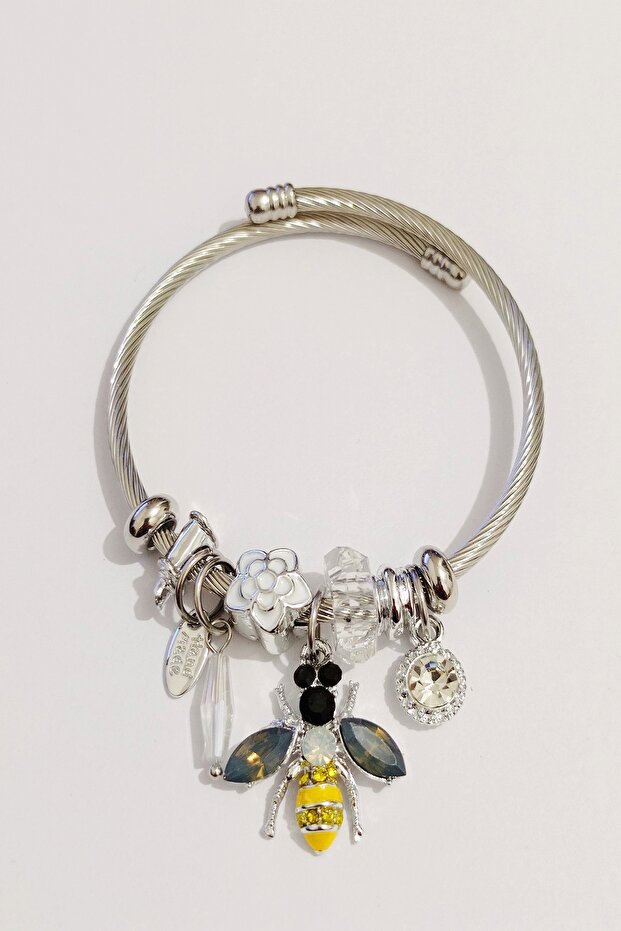 Stainless Non-Tarnish Steel Charm Bracelet with Bee Design Adds Value to Your Style with Elegance