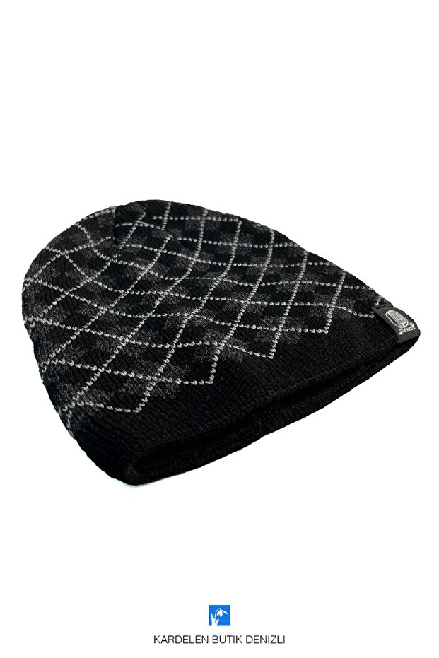Comfortable and Warm, Patterned, Non-Foldable, Cut-Out Beret (For Women and Men)