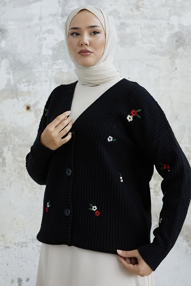 Helly Papatya İşlemeli Hırka - Siyah - 3