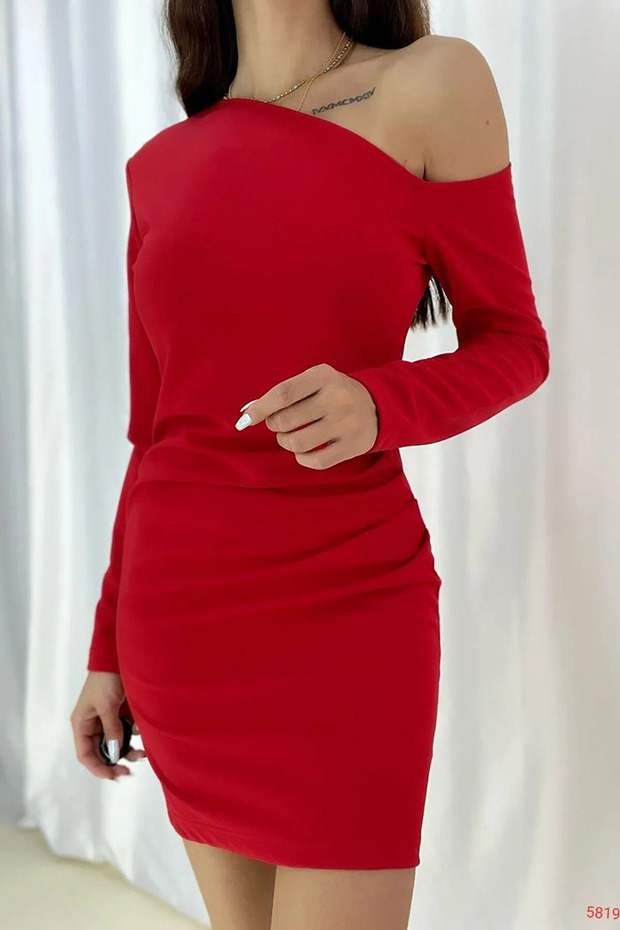 Red Crepe Fabric One Shoulder Detail Long Sleeve Dress