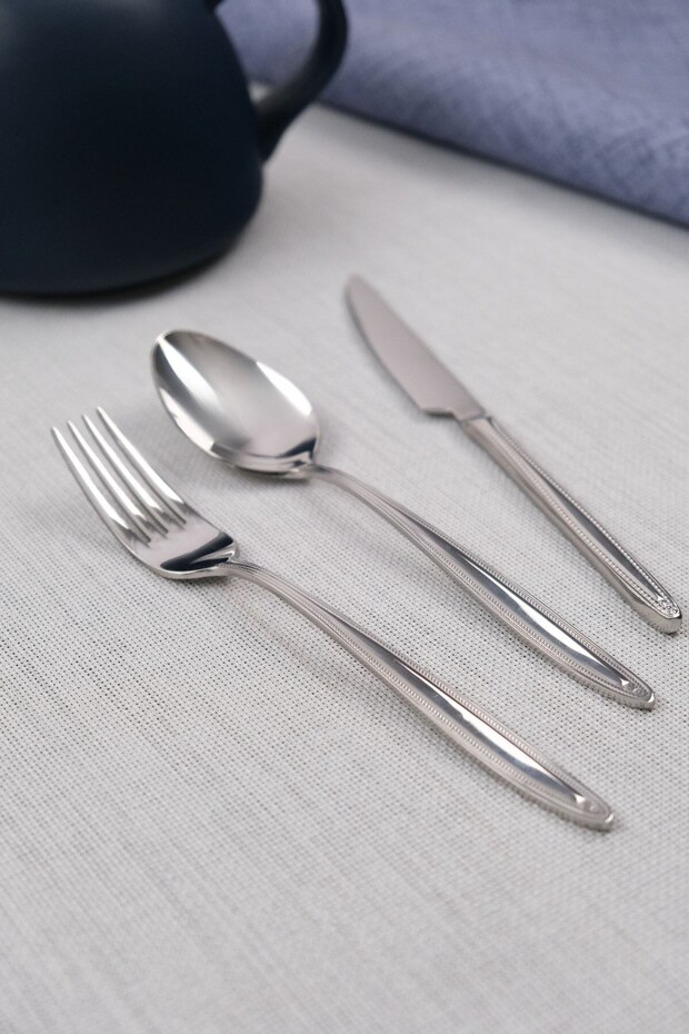 Sare Dinnerware Cutlery Set 18/10 Stainless Steel 6 Person 18 Pieces