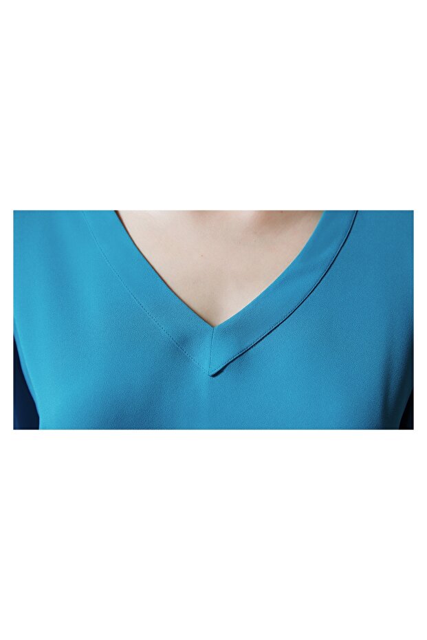 Flowy V-Neck Blouse - 5