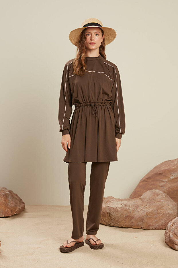 EGYENES LÁBÚ HIJAB FÜRDŐRUHA NADRÁG BARNA - 4