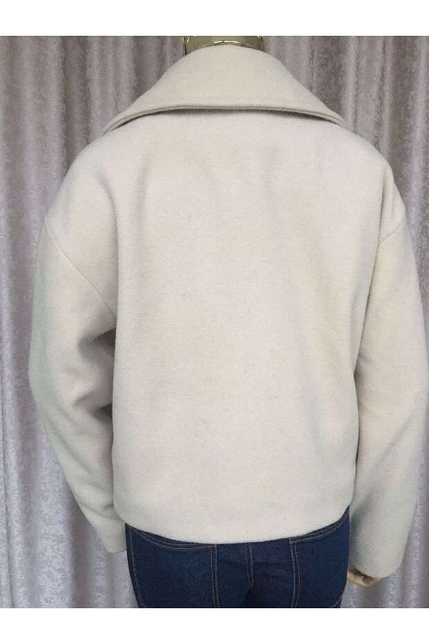 Stamp Fabric Buttoned Short Coat - 2