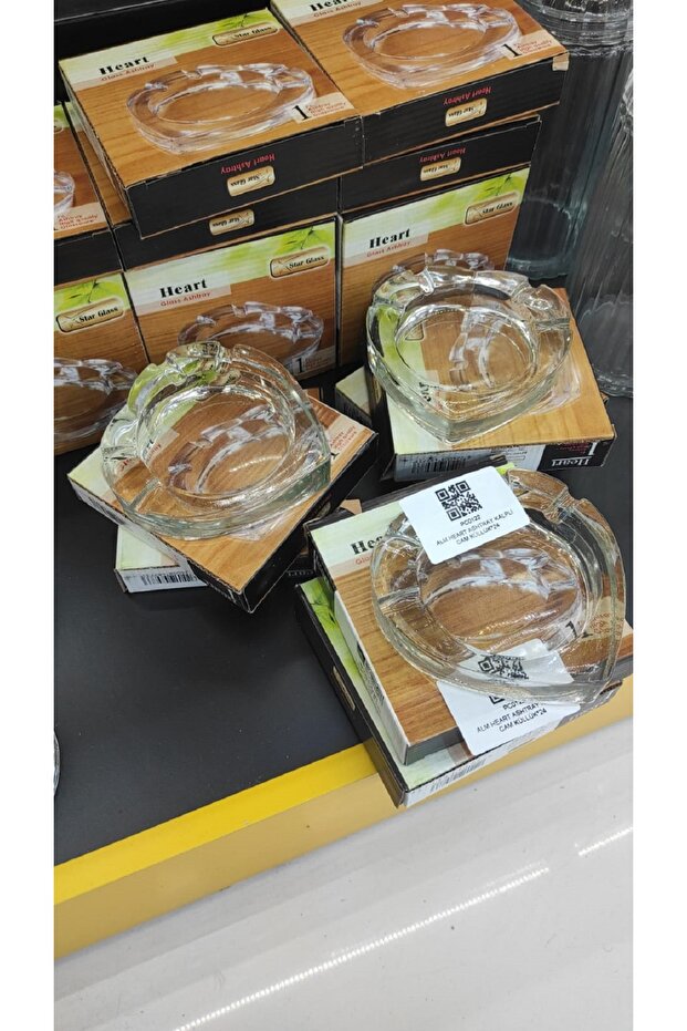 1 Ad.Cam Heart Stylish Ashtray