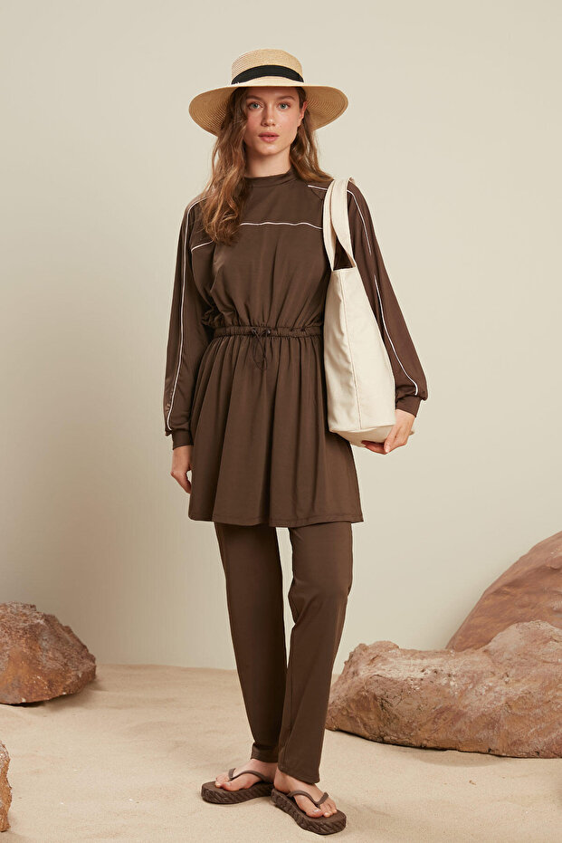 EGYENES LÁBÚ HIJAB FÜRDŐRUHA NADRÁG BARNA - 3