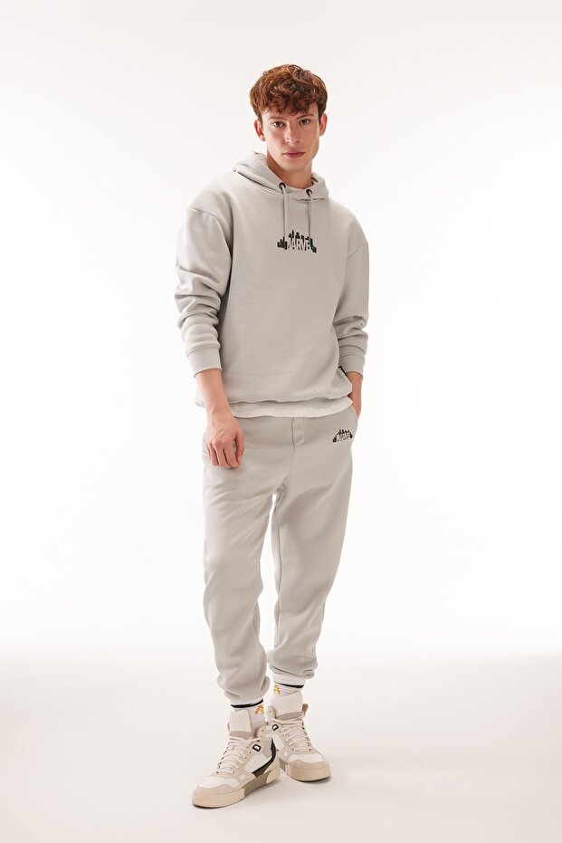 Marvel Logo Only Jogger Sweatpants with Pockets Elastic Waist Leg A8018Ax23Au