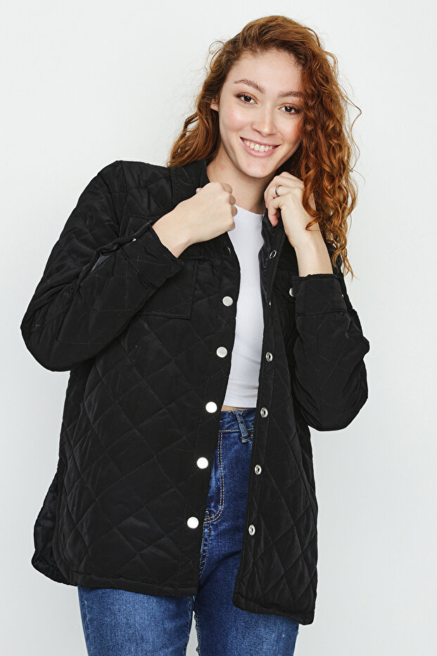 Kadın Siyah Çıtçıt Kapamalı Kapitone Mont - 3