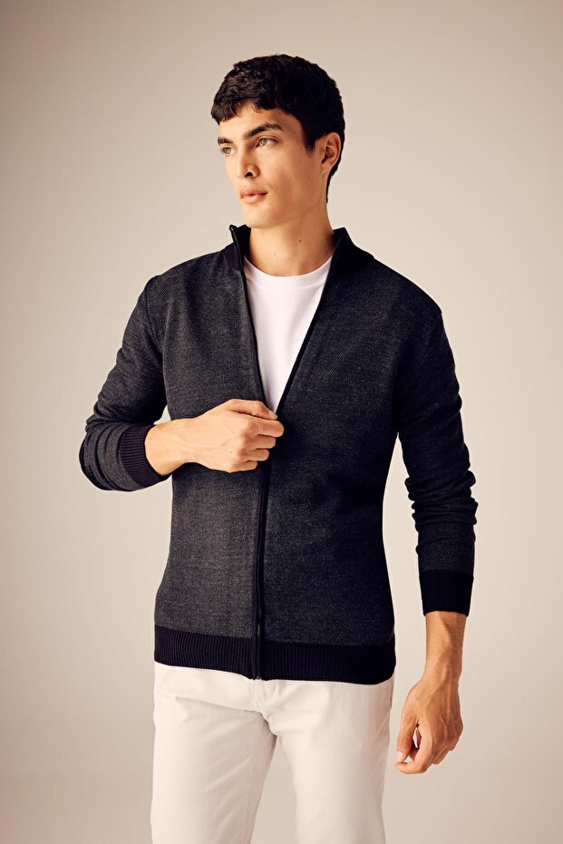 Standard Fit Regular Cut Stand Collar Zippered Knitwear Cardigan R1686Az23Wn