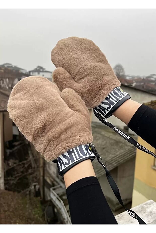 Boyundan Askılı Peluş Eldiven - 1