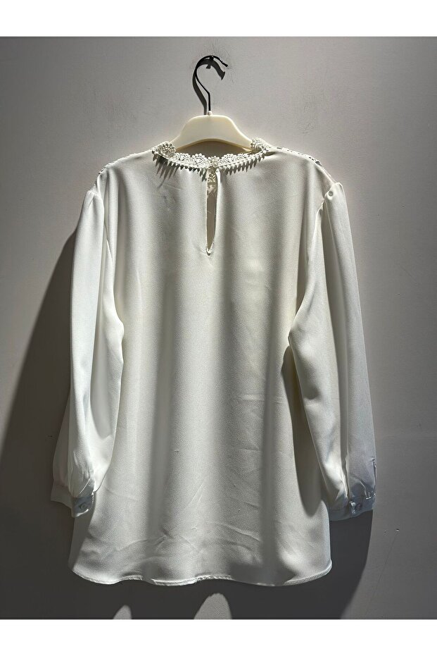 Güpür Detaylı Gömlek - 4