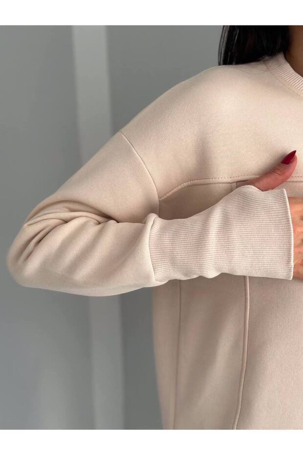 Basic Three Thread Ribbed Sweatshirt with Front Slit Detail - 3