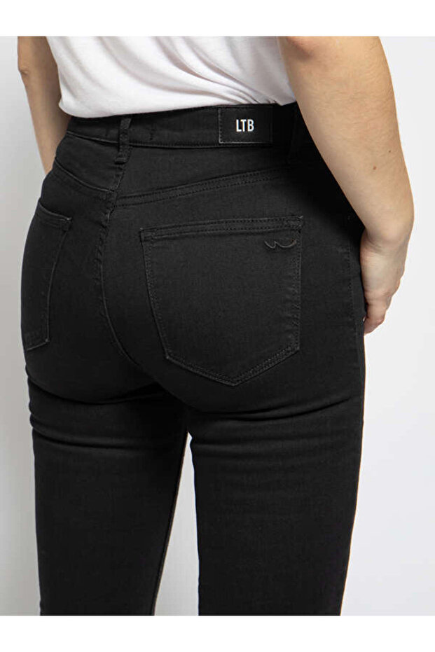 AMY X BLACK JEANS - 4