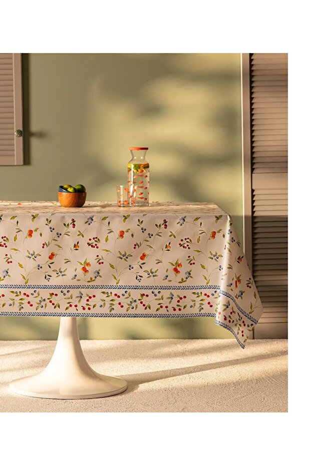 Madame Coco Arbnor Pvc Tablecloth