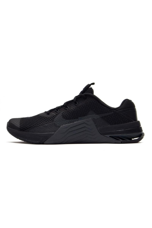 Metcon 7 Triple Black Sneaker - 4
