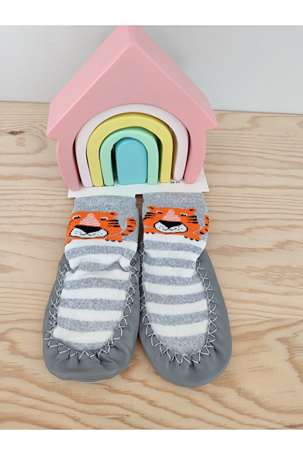 бебешки чорапи с пантофи - 1