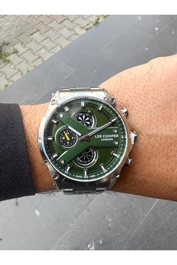 Steel Green Dial Sport Men's Wristwatch
