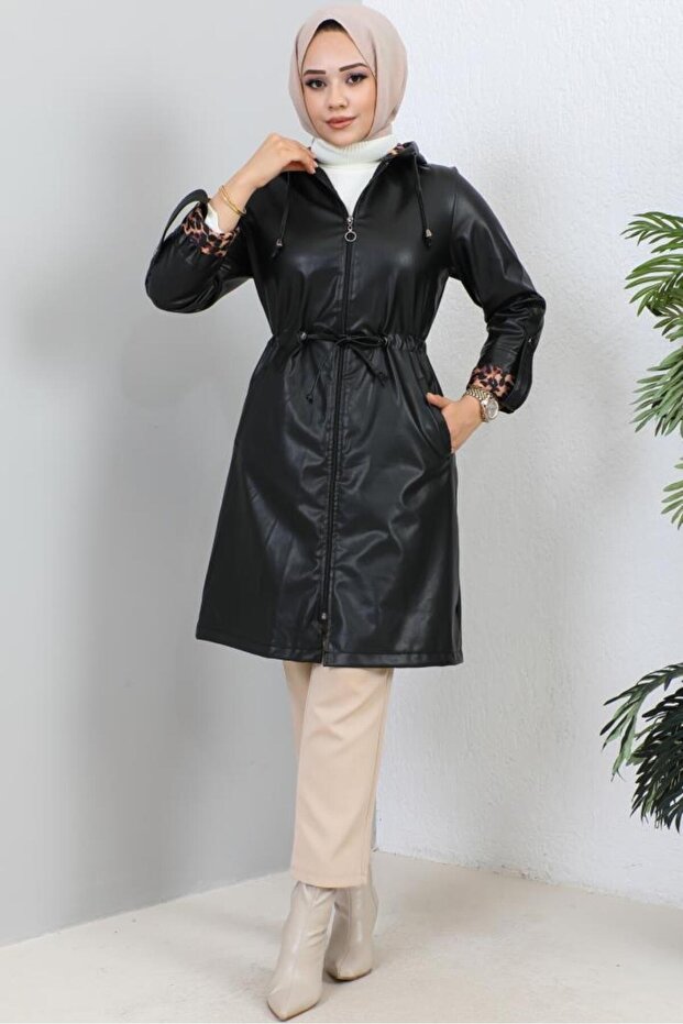 5012 Short Leather Coat Black