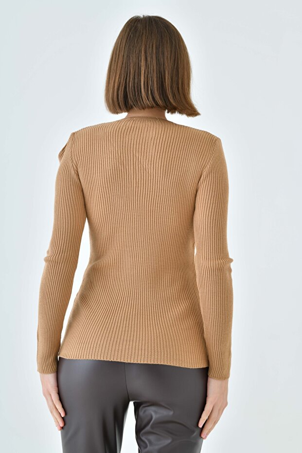 Decolteu în V cu mânecă lungă Bady - 8