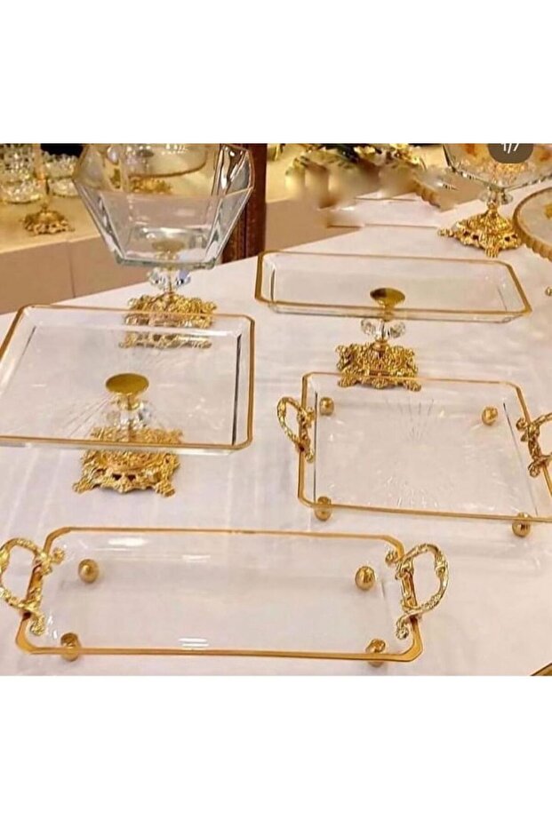 5 Piece Gilded Glass Presentation Set
