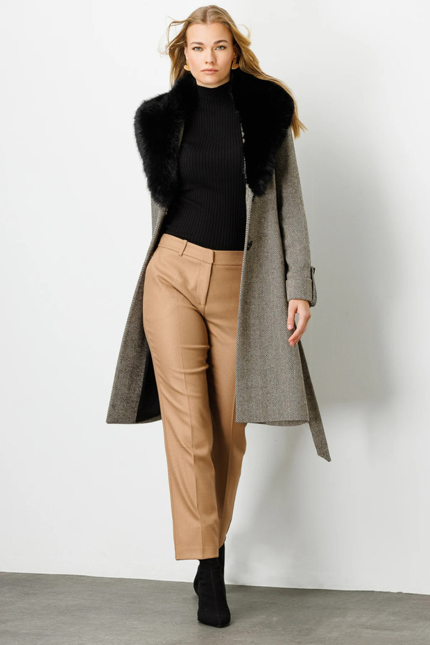 معطف فرو طوق أسود - 5