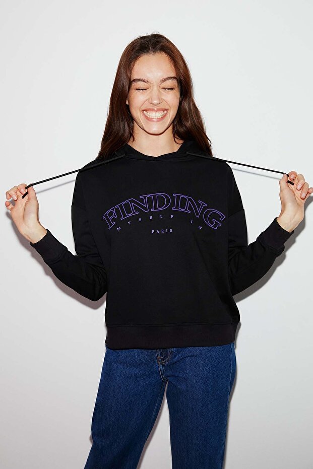 Sydney Women's Fleece Lined Front Embroidered Regular Fit Hooded Black Sweatshirt
