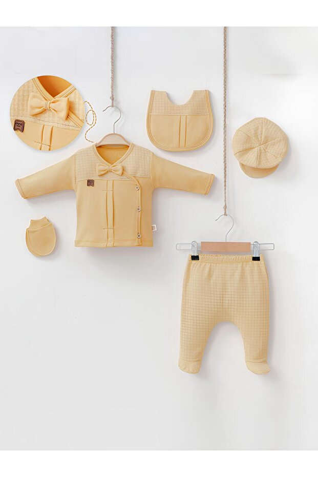 Baby Newborn 5-Piece Gloves Bib Hat Top and Pants Set 0-3 Months