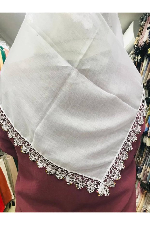 White Four Sided Rhinestoned Needle Embroidered Writings