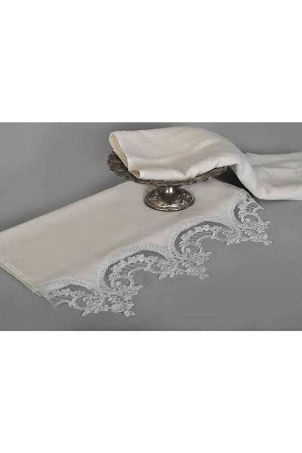 French Lace Velvet Hand Towel Cream