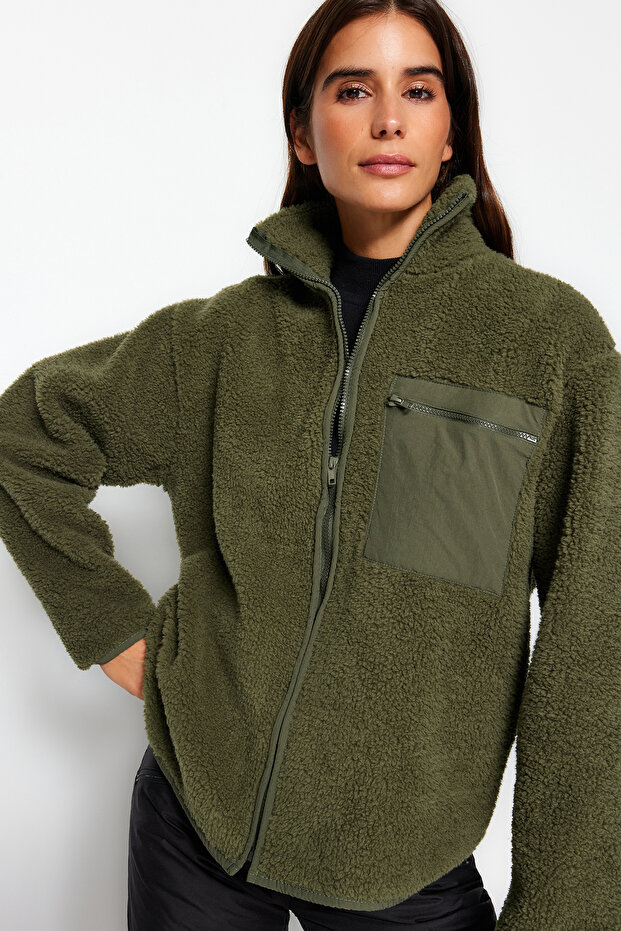 Winter Essentials Haki Kalın Polar Fermuarlı Dik Yaka Uzun Kol Cepli Örme Sweatshirt TWOAW24SW00071 - 4