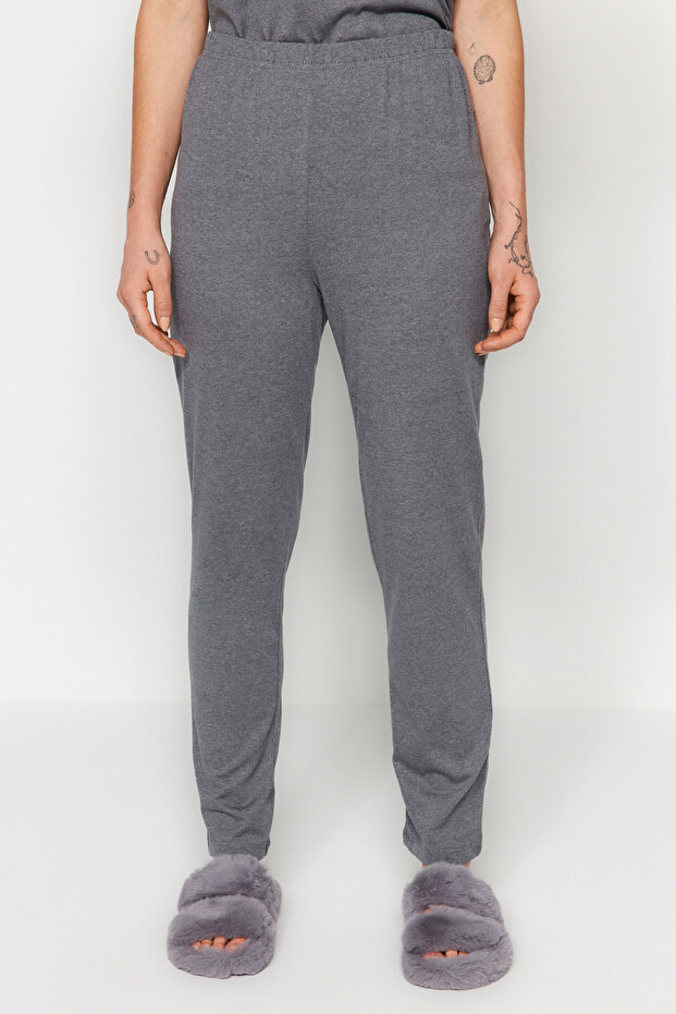 Szary bawełniany zestaw piżamowy z nadrukiem - T-shirt i spodnie Thmss23Pt00151 - 6