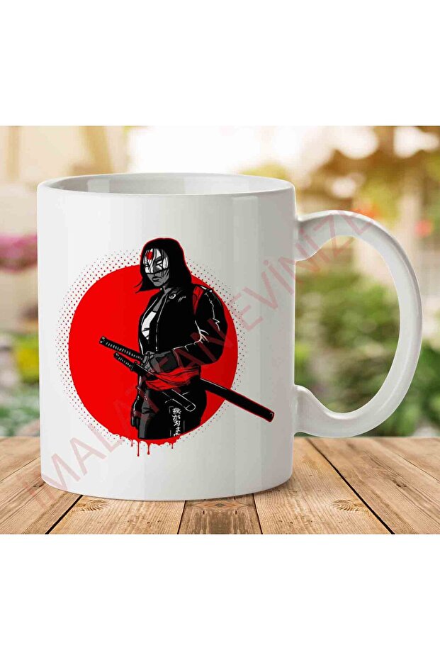 كوب Suicide Samurai Katana Suicide Squad مطبوع على الجانبين