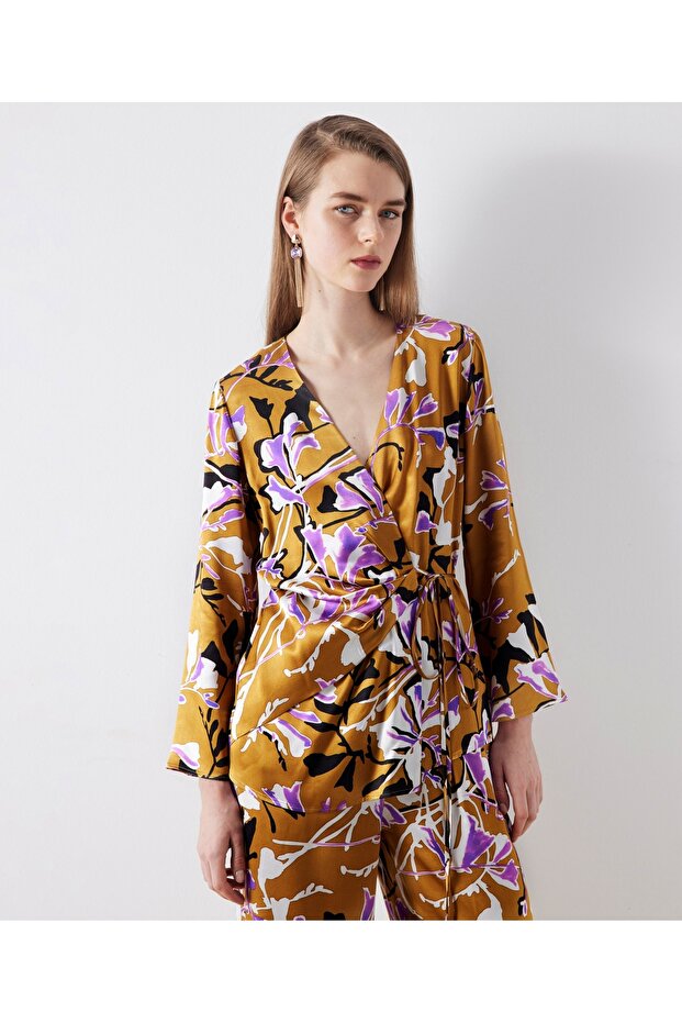 Double Breasted Cut Patterned Blouse - 2