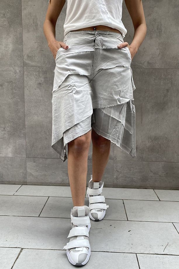 Taşlama Kumaş Asimetrik Kesim Tasarım Oversize Şort-M - 1