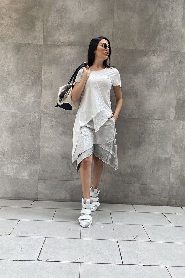 Taşlama Kumaş Asimetrik Kesim Tasarım Oversize Şort-M - 5