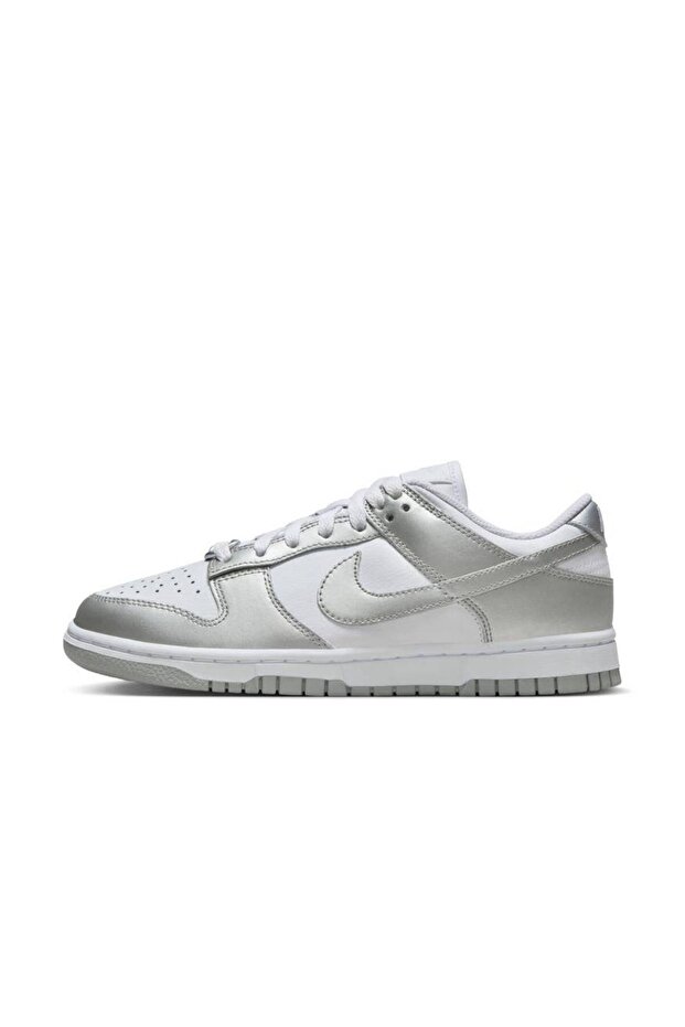 Dunk Low Metallic Silver - 3
