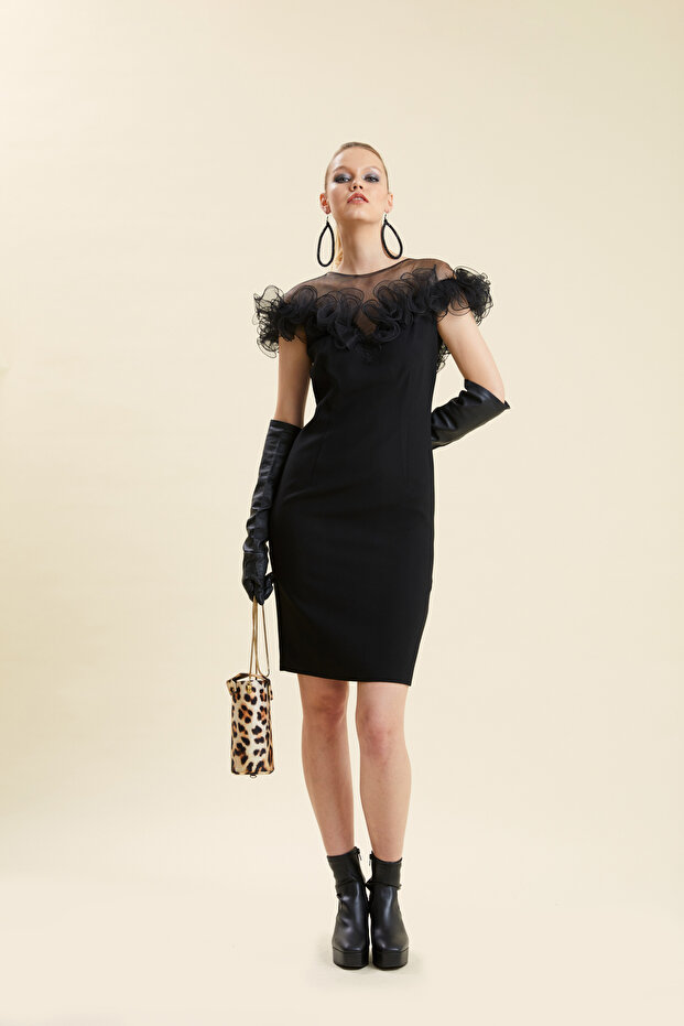 Volan Detaylı Elbise - 1