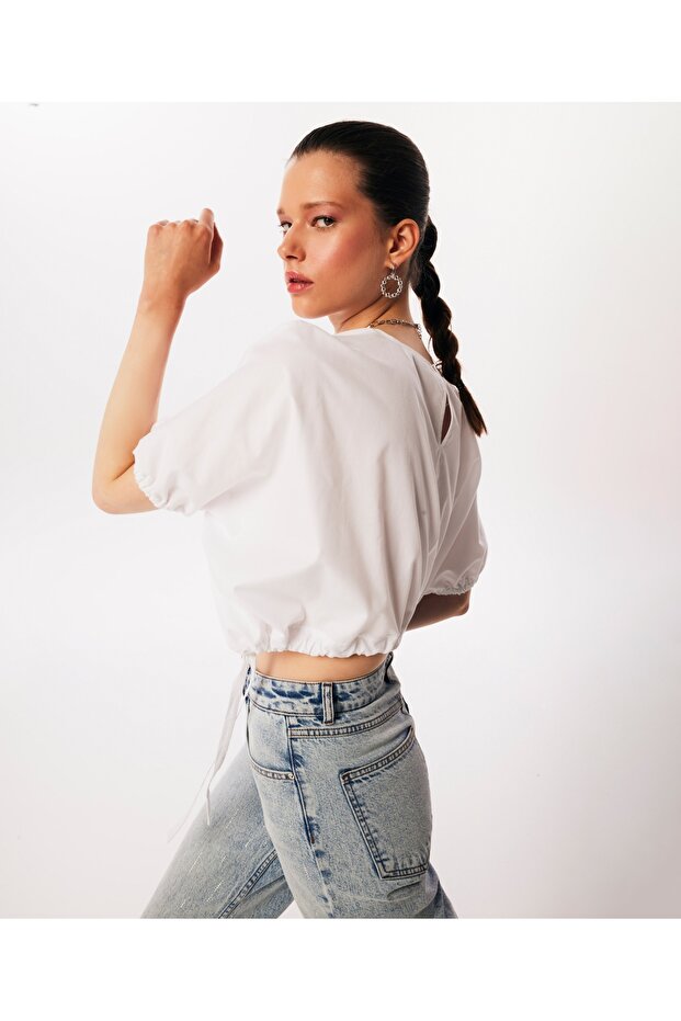 Bağlamalı crop bluz - 4