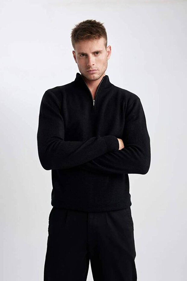 A5184Ax/Bk27 Deafacto Men's Sweater Black