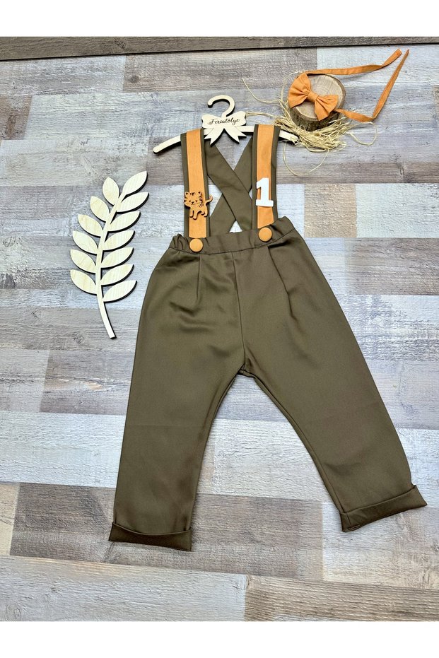 Brown baby boy salopet safari concept birthday outfit with tiger figure